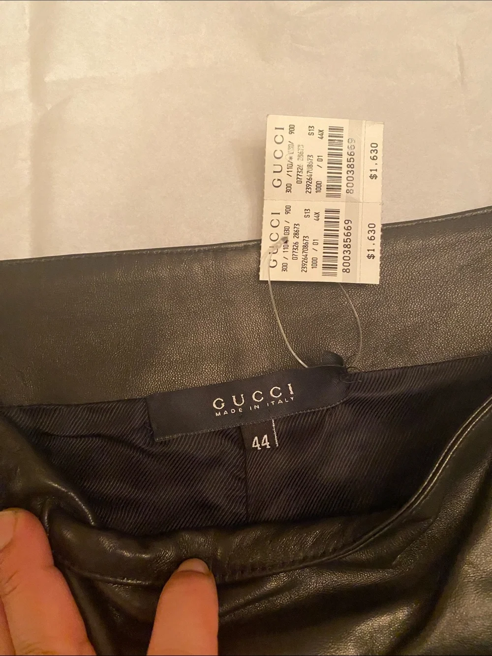 Gucci Men’s Black Leather Slip-On Loafers